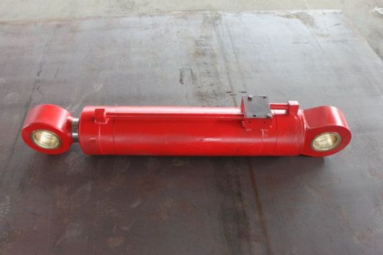 點(diǎn)擊查看詳細(xì)信息<br>標(biāo)題：150截割頭升降油缸 閱讀次數(shù)：2781